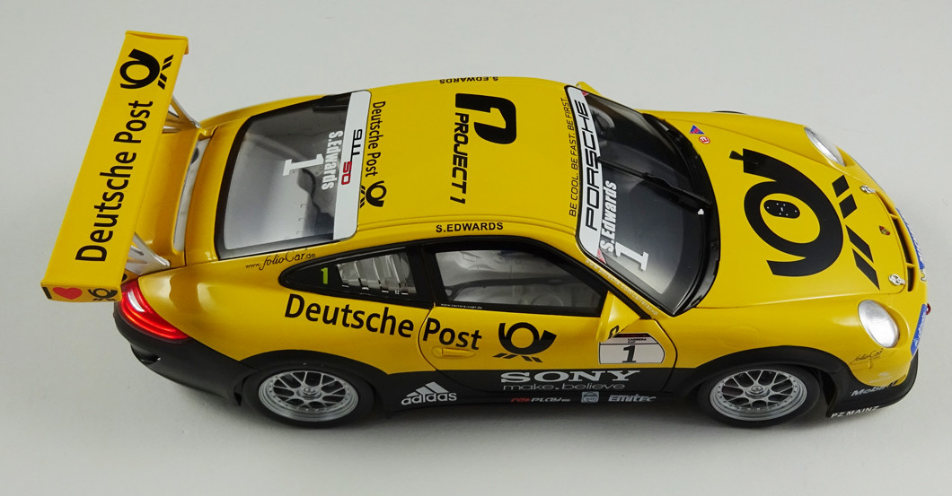 Porsche Modell groß   Porsche Modell groß