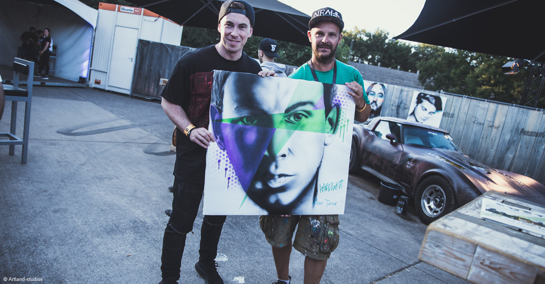  Portrait Hardwell 