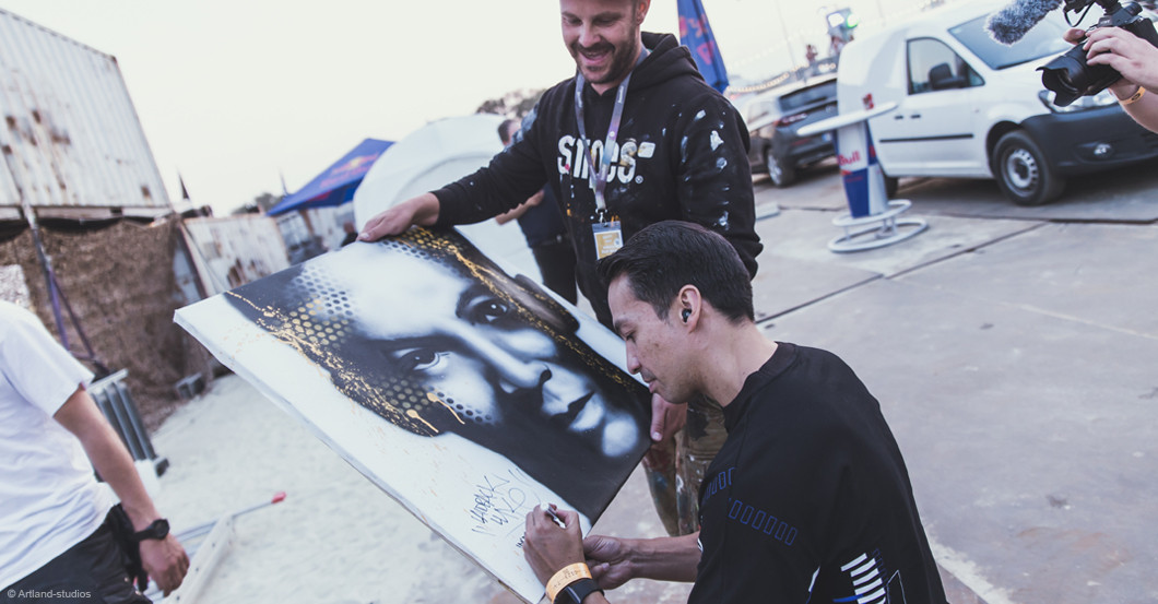  Portrait Laidback Luke 