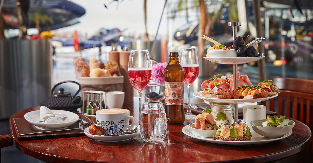 PR Hangar 7   PR Hangar 7