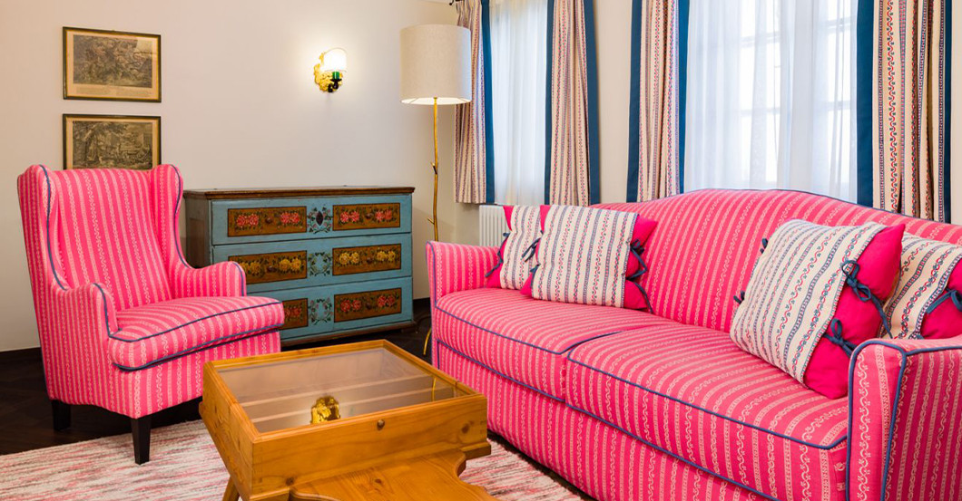 PR Hotel Goldener Hirsch    PR Hotel Goldener Hirsch