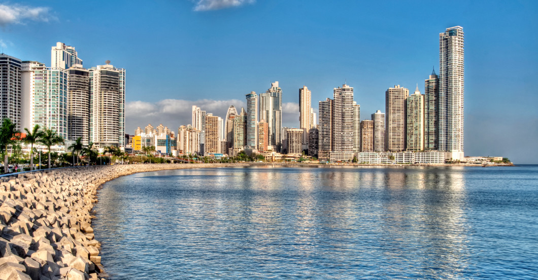  Premium Economy Panama 