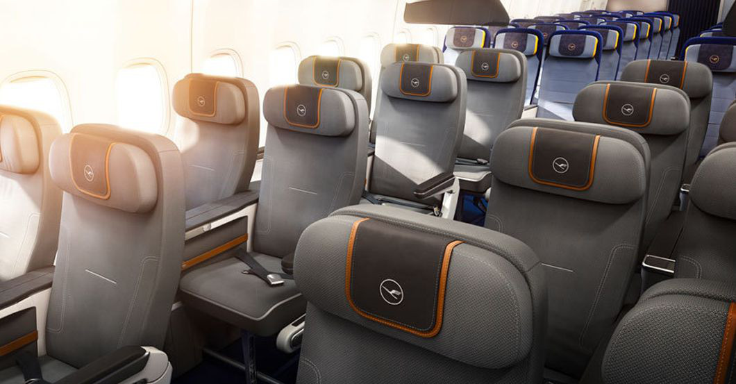  Premium Economy Panama 