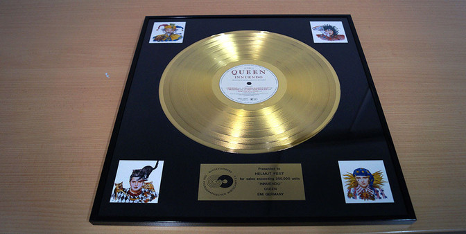 Queen Innuendo   Queen Innuendo