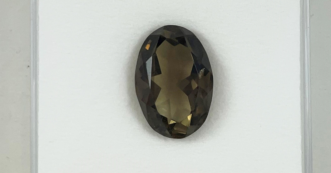  Rauchquarz 28,68ct oval 