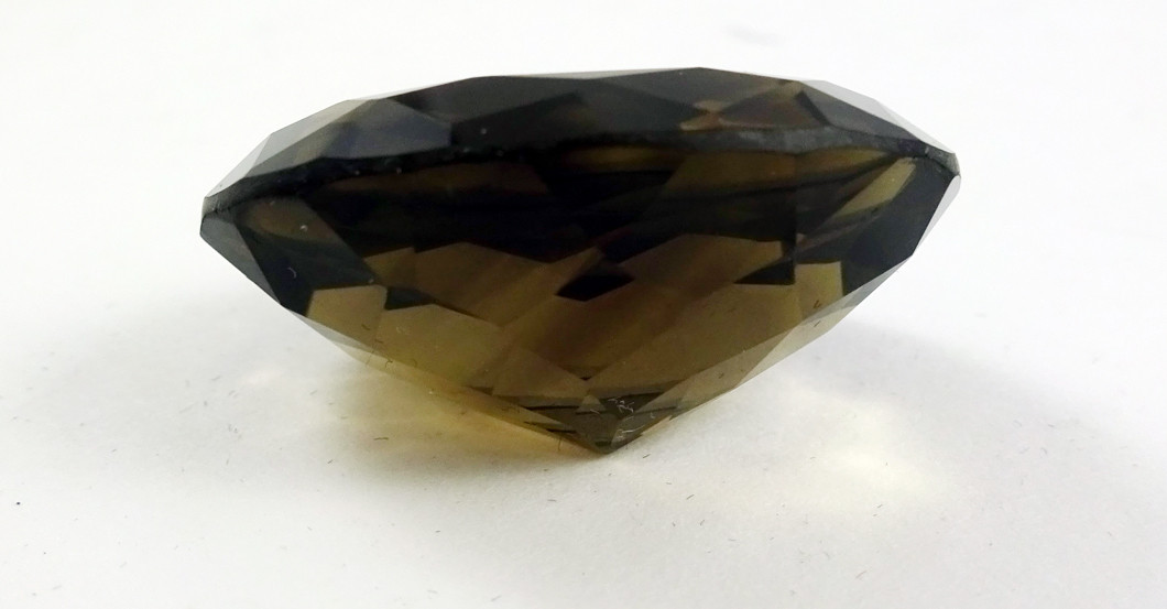  Rauchquarz dunkelbraun 