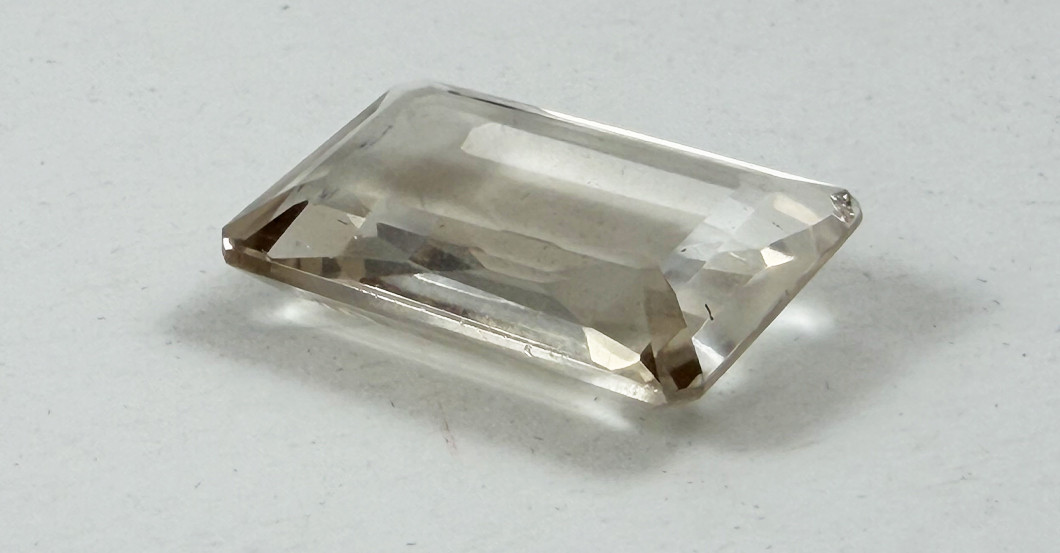  Rauchquarz hell Oktagon 