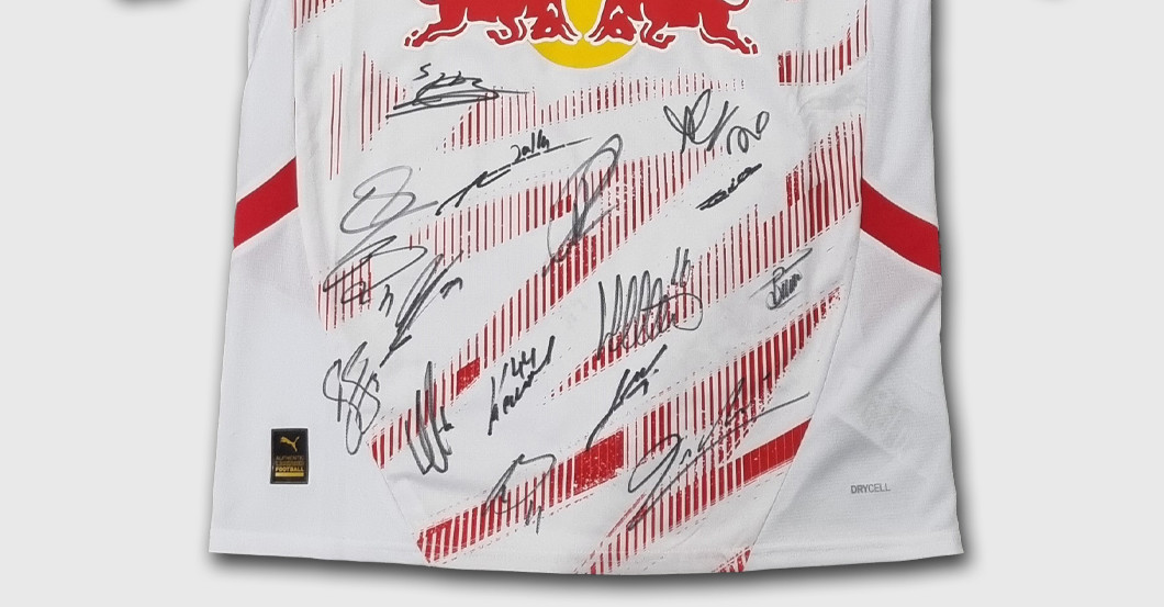 RBL Trikot Team signiert   RBL Trikot Team signiert