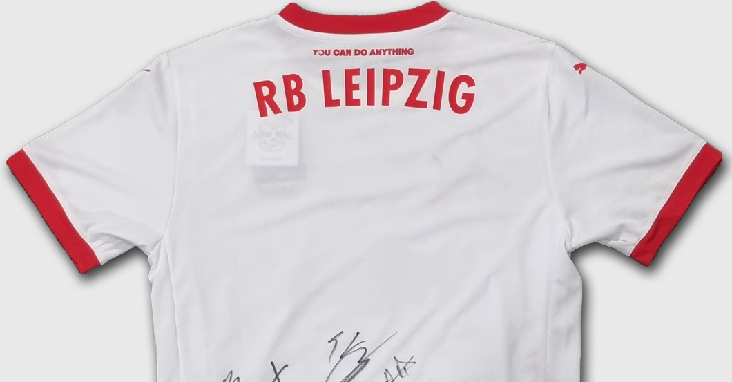 RBL Trikot Team signiert   RBL Trikot Team signiert