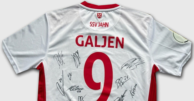 Regensburg Teamsigniert   Regensburg Teamsigniert