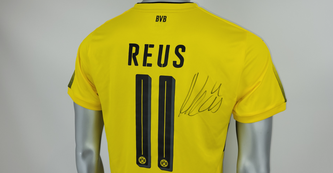  Reus BVB-Trikot signiert 