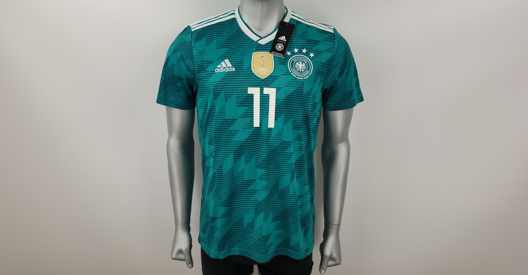  Reus DFB-Trikot signiert 