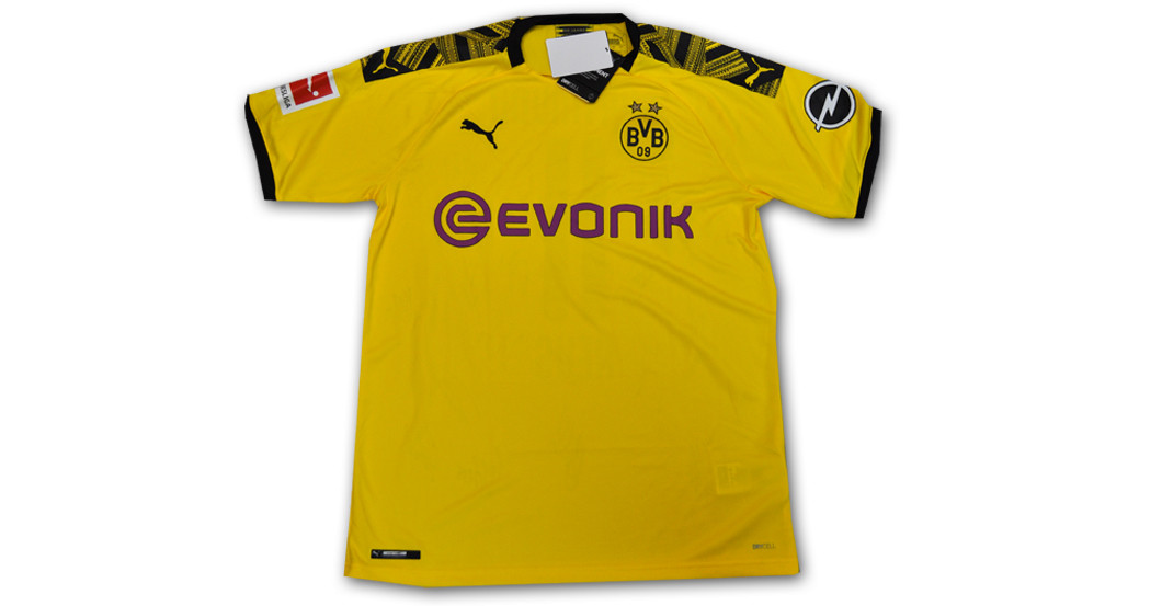 Reus teamsigniert   Reus teamsigniert