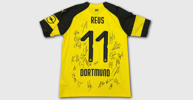  Reus Trikot teamsigniert 