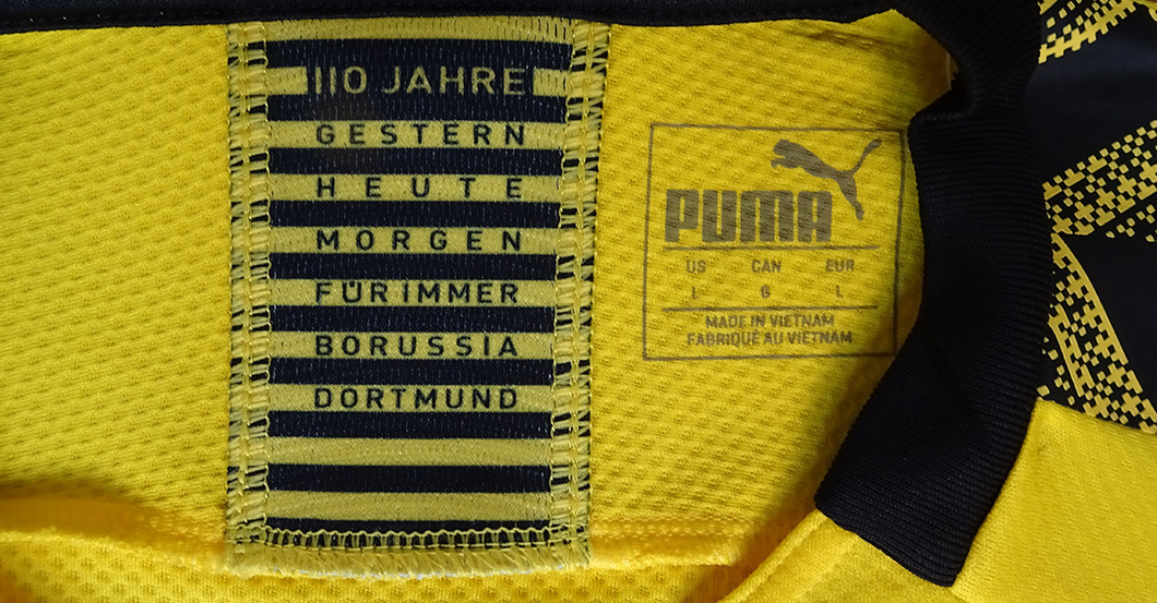  Reus Trikot teamsigniert 