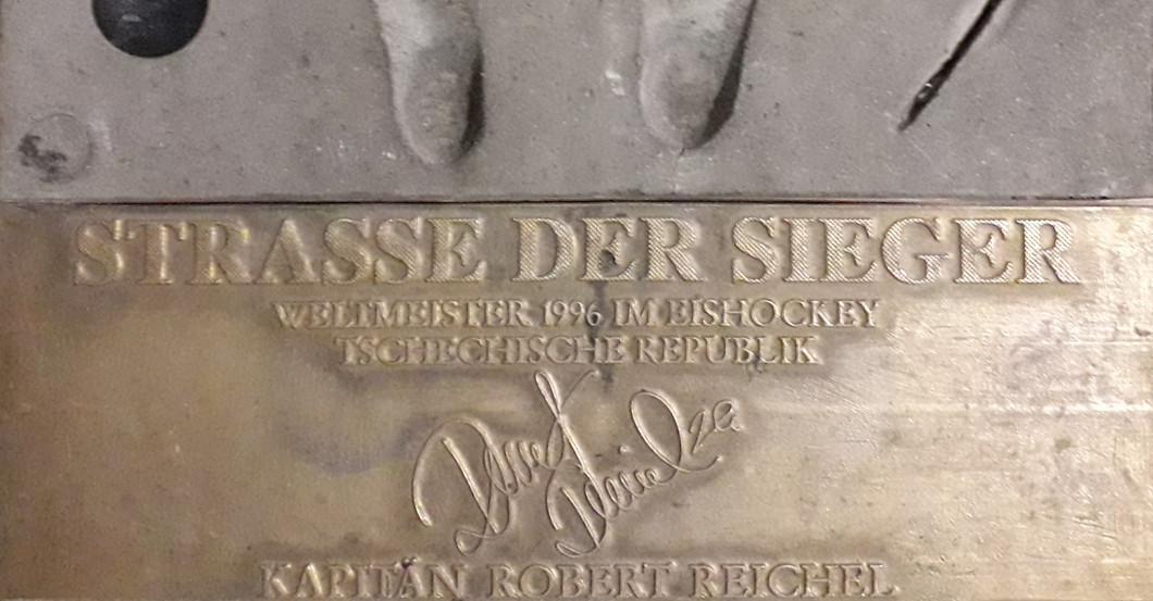 Robert Reichel Platte   Robert Reichel Platte