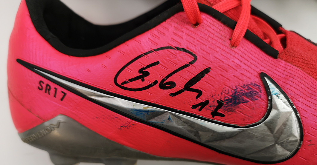 Rode Fanpaket signiert   Rode Fanpaket signiert