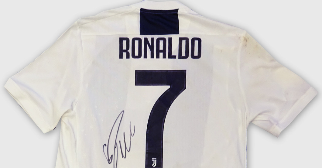 WOW: Cristiano Ronaldo's Worn Juventus Shirt with