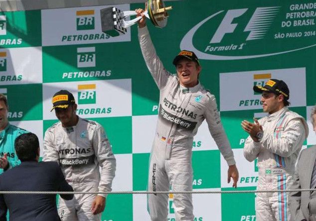 Rosbergs Rennanzug   Rosbergs Rennanzug