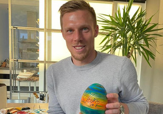  Rouwen Hennings Osterei 