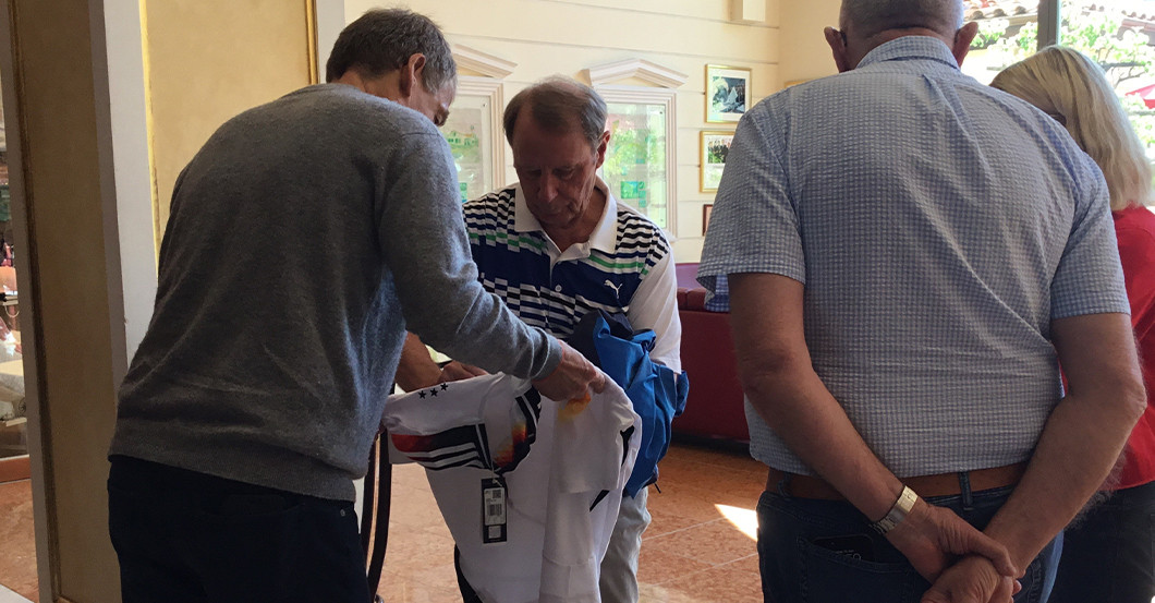 RTL EM Trikot Lierhaus   RTL EM Trikot Lierhaus