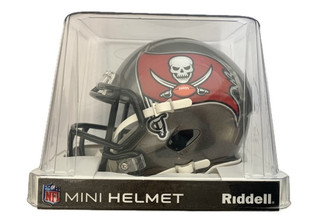 RTL Helm Devin White   RTL Helm Devin White