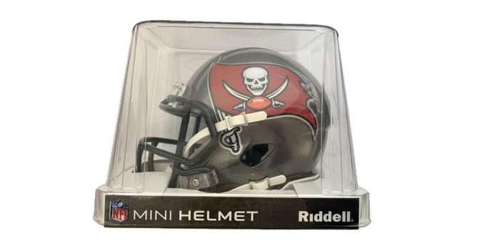 RTL Helm Devin White   RTL Helm Devin White