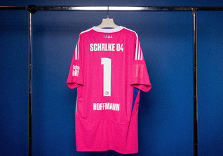  S04 Hoffmann Trikot 