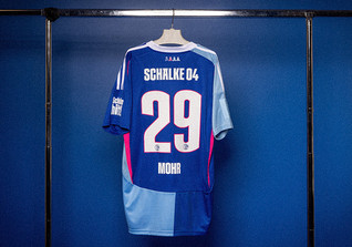  S04 Mohr Trikot 