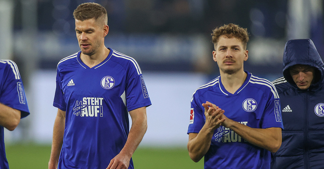 S04 stehtauf Brunner   S04 stehtauf Brunner