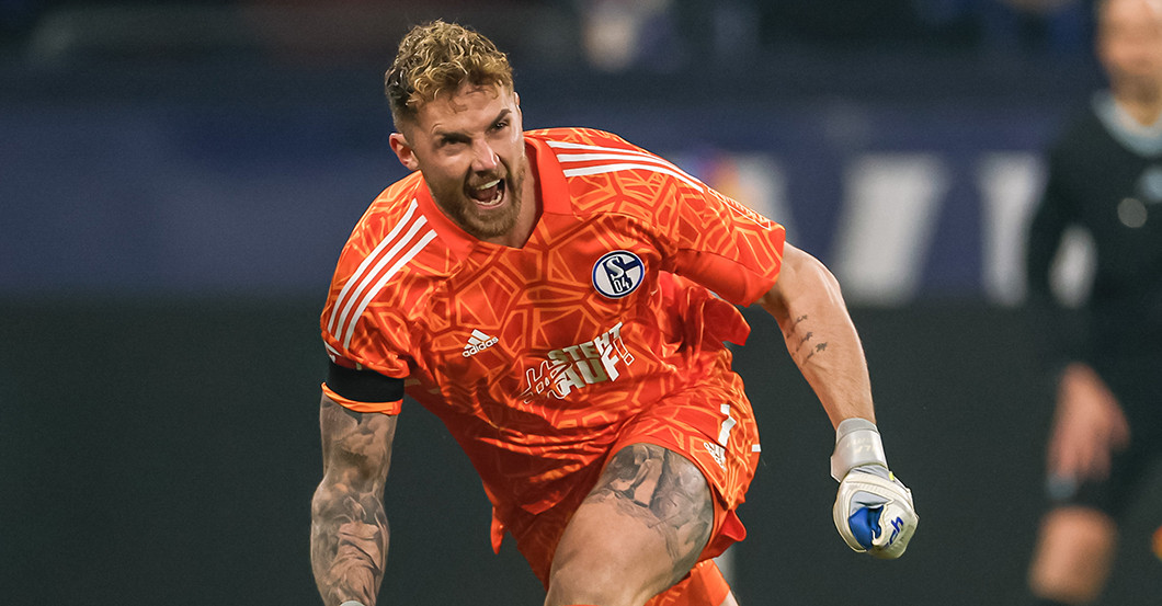 S04 stehtauf Fährmann   S04 stehtauf Fährmann