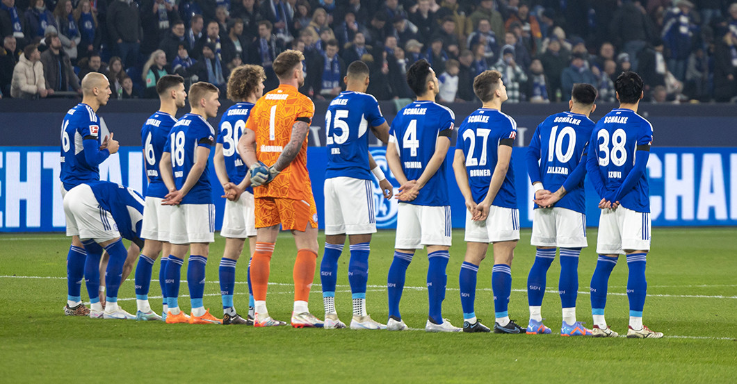 S04 stehtauf Kozuki   S04 stehtauf Kozuki