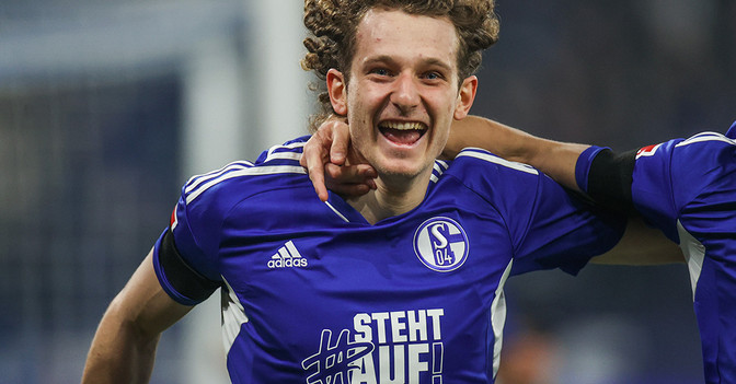 S04 stehtauf Král   S04 stehtauf Král