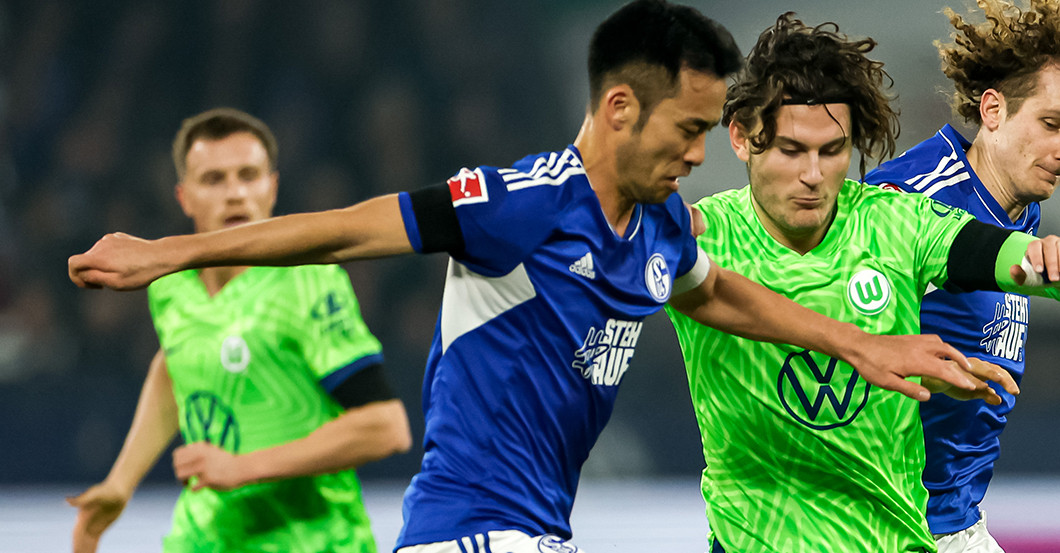 S04 stehtauf Yoshida   S04 stehtauf Yoshida