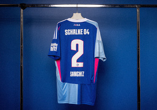  S04-Trikot Sanchez 