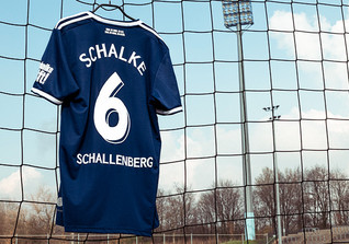  S04-Trikot Schallenberg 