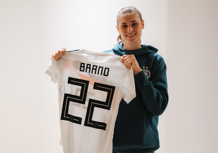 S4K Brand DFB-Trikot   S4K Brand DFB-Trikot