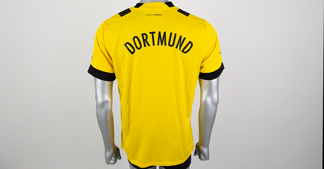 S4K BVB-Trikot signiert   S4K BVB-Trikot signiert