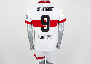  S4K Demirović Outfit 