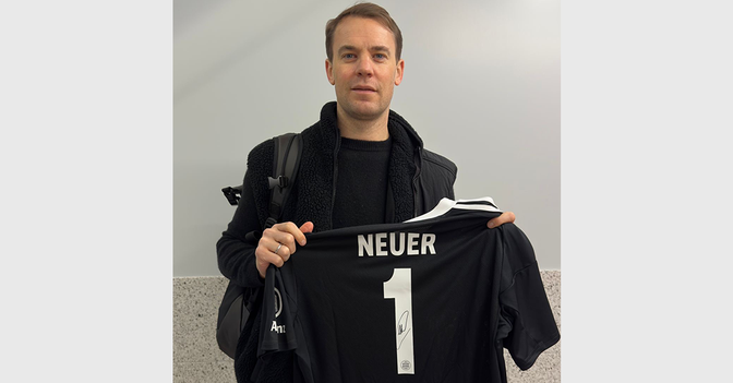 S4K FCB-Trikot Neuer   S4K FCB-Trikot Neuer