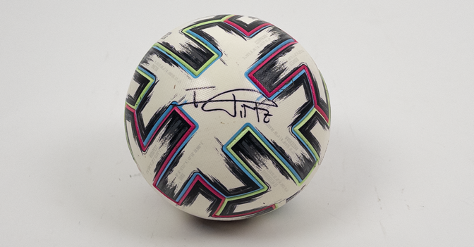 S4K Florian Wirtz Ball   S4K Florian Wirtz Ball