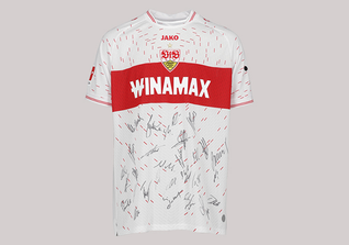  S4K Guirassy teamsigniert 