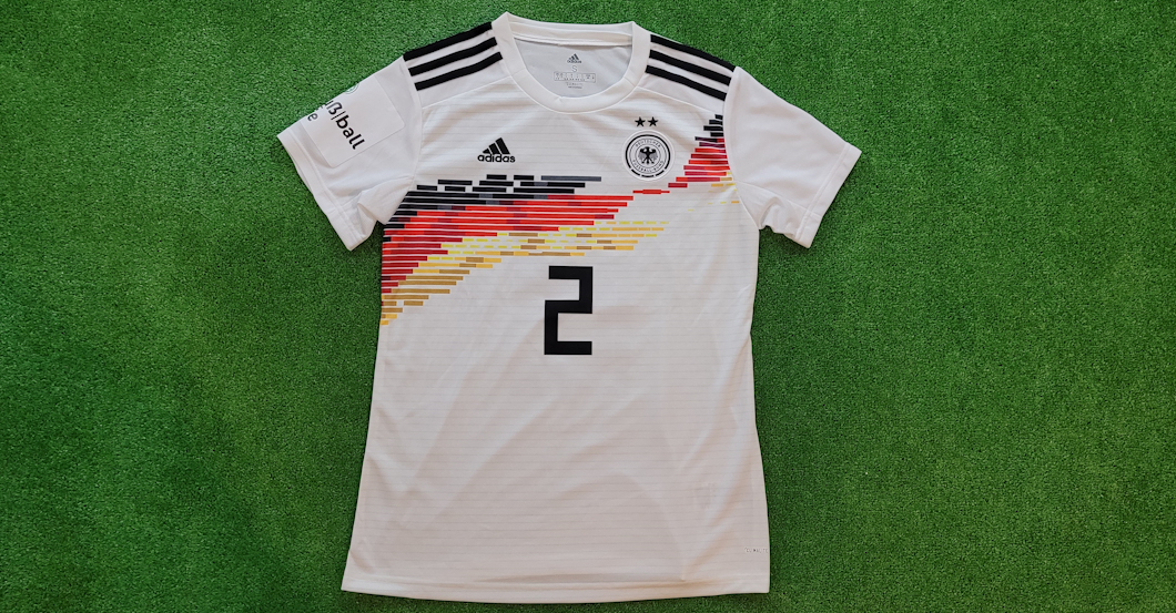 S4K Kleinherne DFB-Trikot   S4K Kleinherne DFB-Trikot