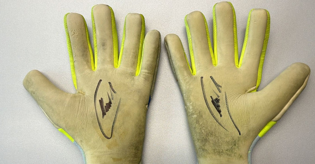  S4K Neuer Handschuhe 