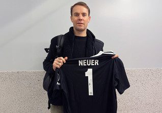  S4K Neuers FCB-Trikot 