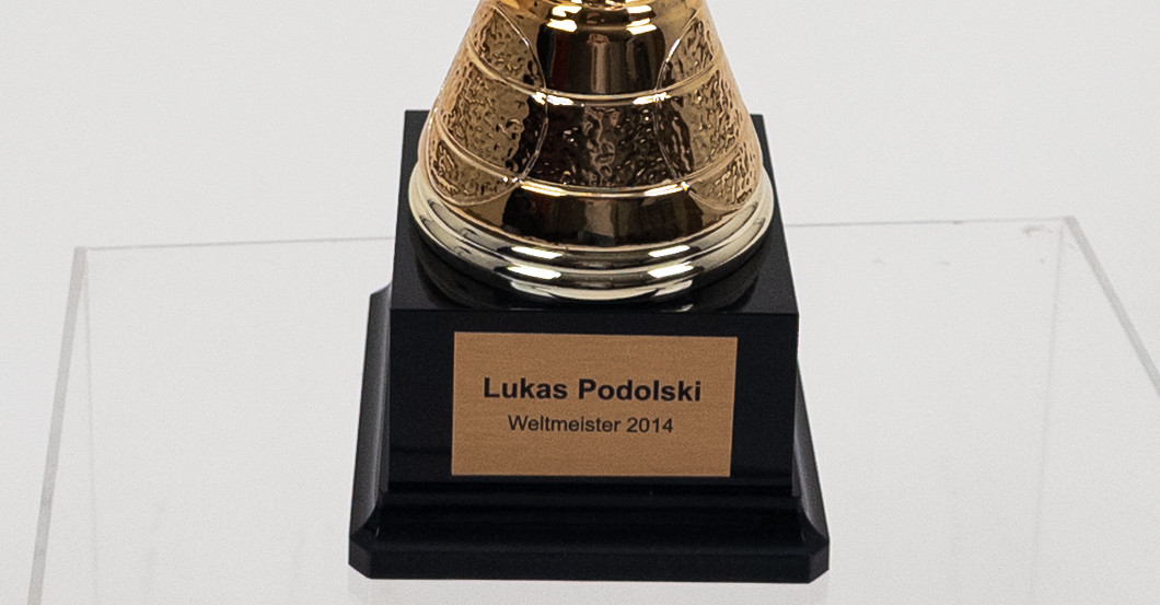 S4K Podolski Weltpokal    S4K Podolski Weltpokal