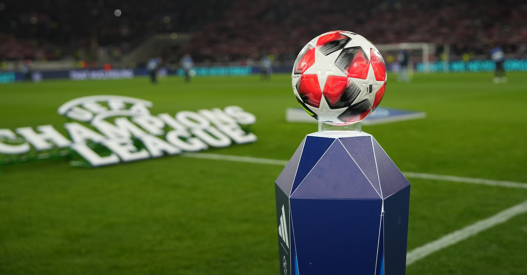 S4K VfB-Paris Ball 2   S4K VfB-Paris Ball 2