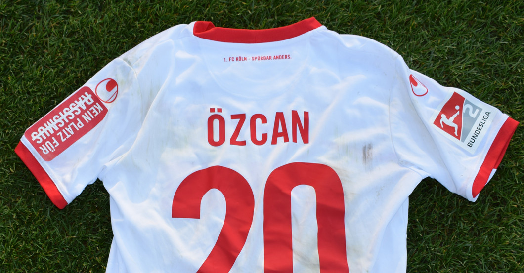 Salih Özcans Sondertrikot   Salih Özcans Sondertrikot