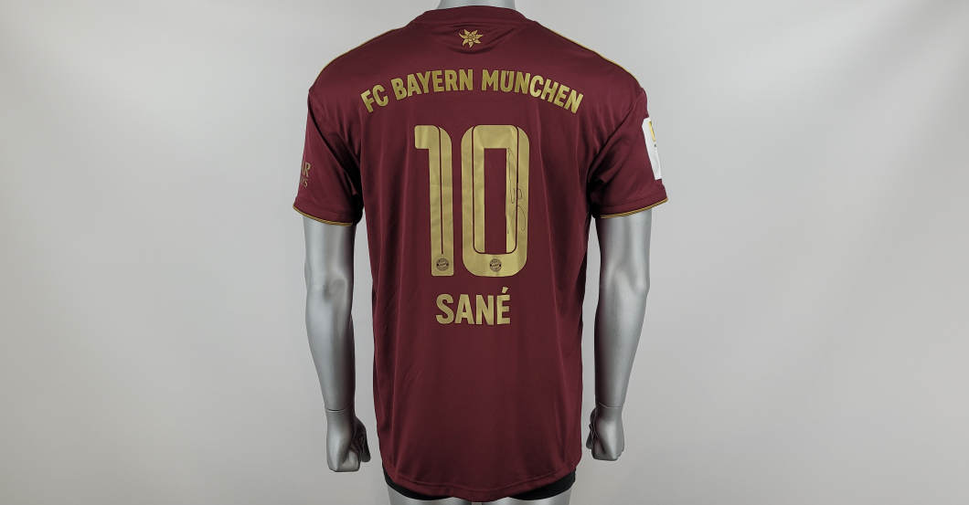  Sané FCB-Sondertrikot  