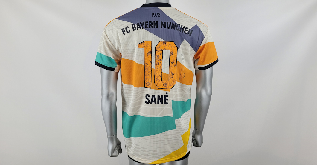 Sané Sondertrikot   Sané Sondertrikot